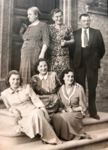 my-fathers-visit-to-the-clementi_brandinelli-family-santangelo-in-vado-c-1945-1947